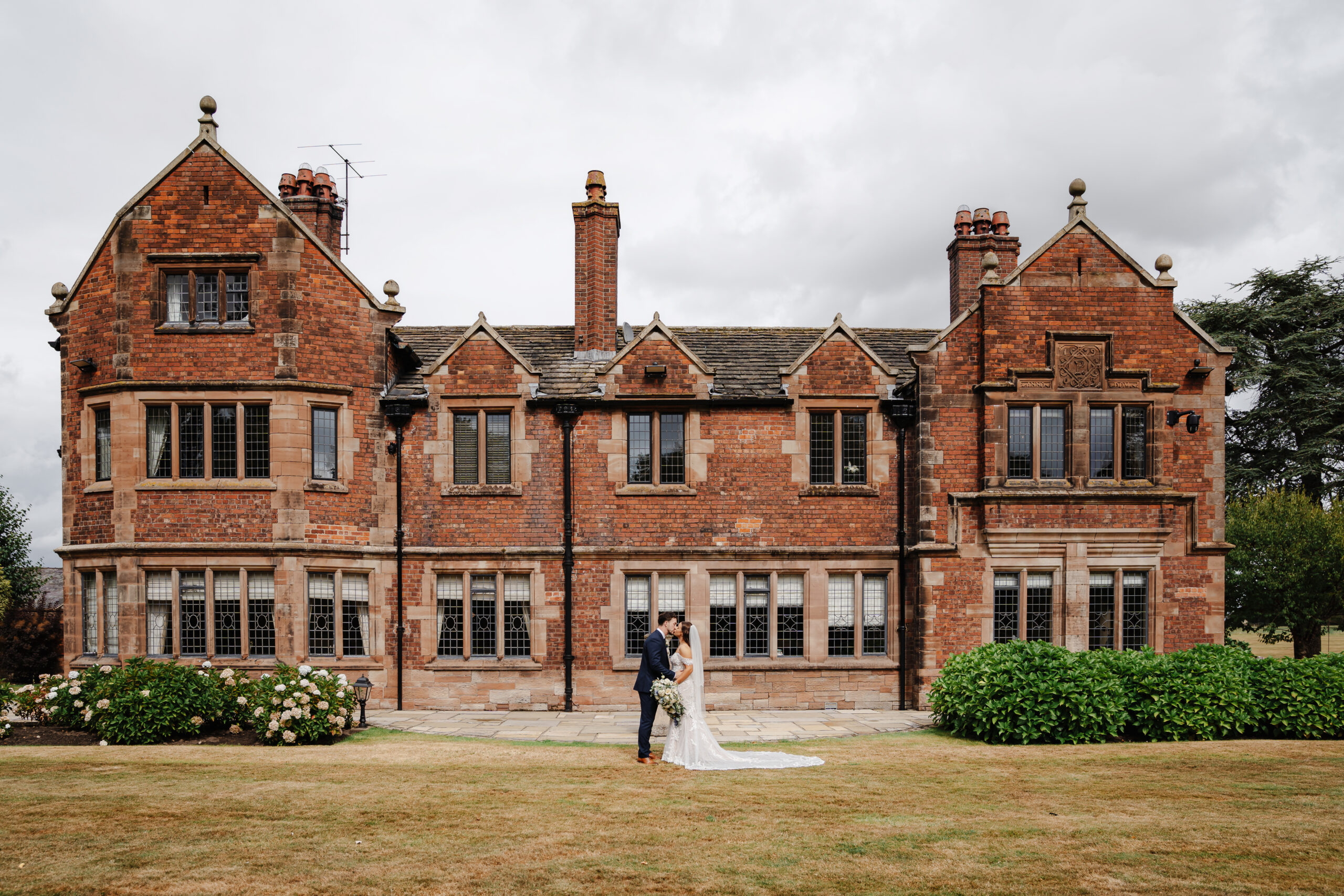 Luxury wedding venue Coleslaw Hall in Cheshire